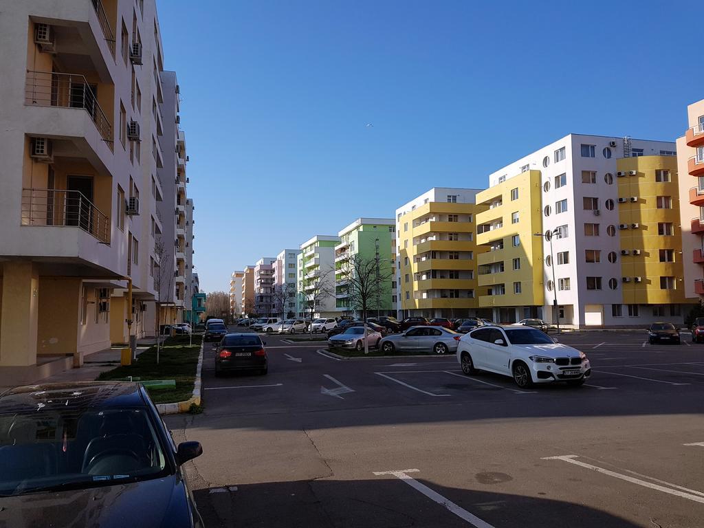 Apartment Summerland Mamaia Exterior photo